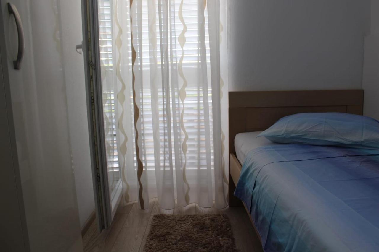 Apartments Agata Šibenik Esterno foto