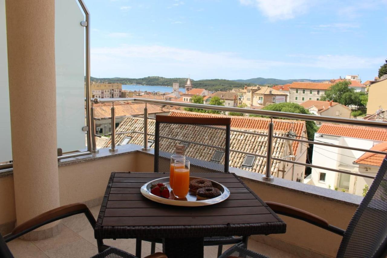 Apartments Agata Šibenik Esterno foto