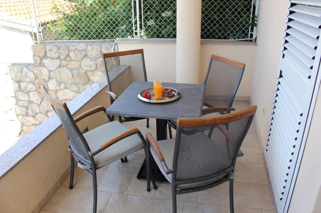 Apartments Agata Šibenik Esterno foto