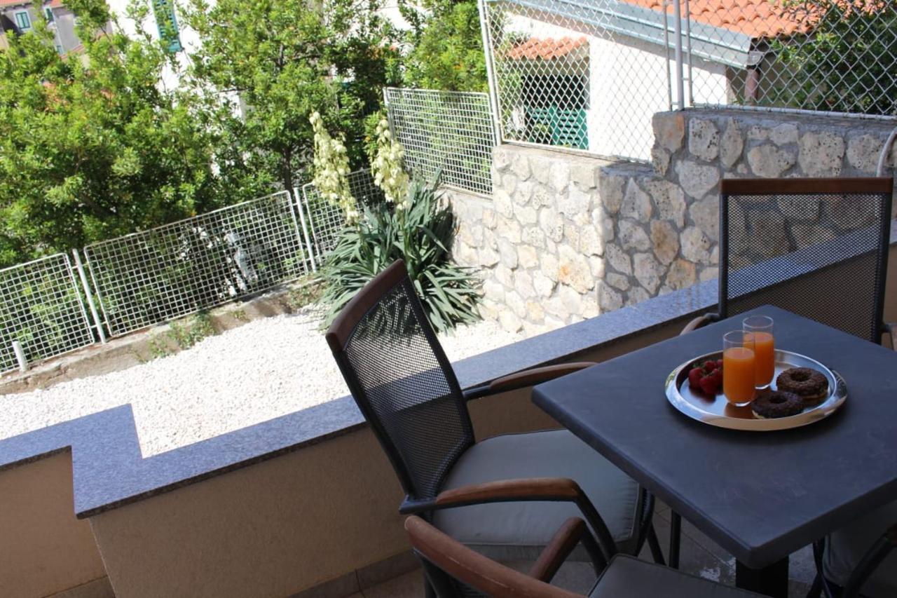 Apartments Agata Šibenik Esterno foto